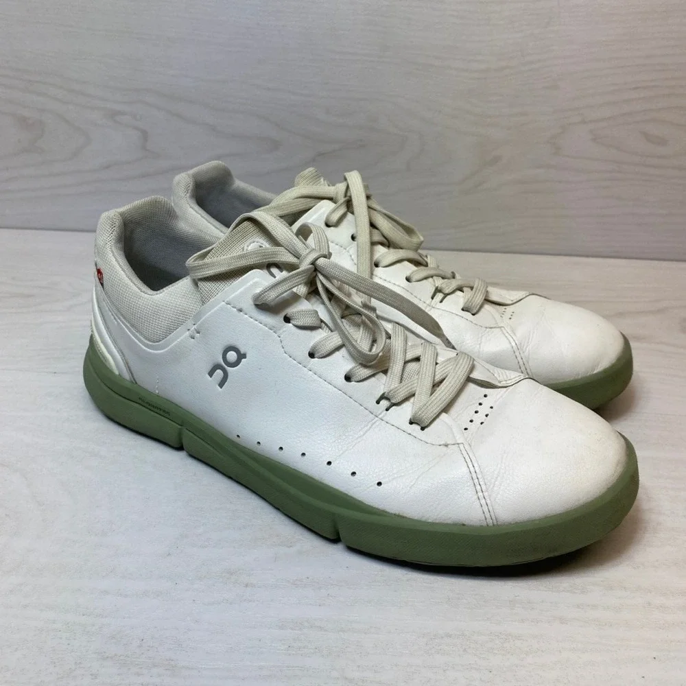 On Mens 11 The Roger Advantage Sneakers Tennis White Green Leather CloudTec Shoe